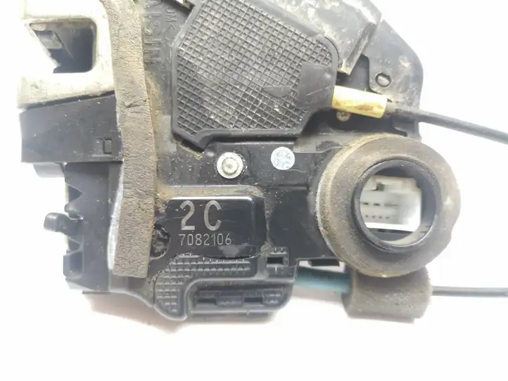 Toyota RAV 4 (XA30) (2006 - 2016) 7082106 Замок задней двери — фото 3