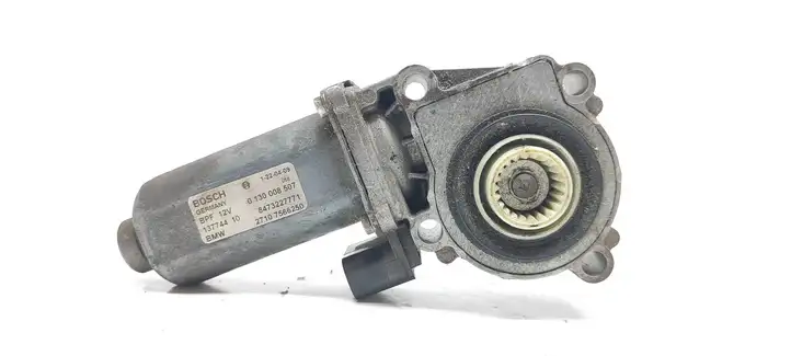 BMW X5 E70 (2006 - 2013) 8473227771 Электродвигатель раздаточной коробки — фото 1
