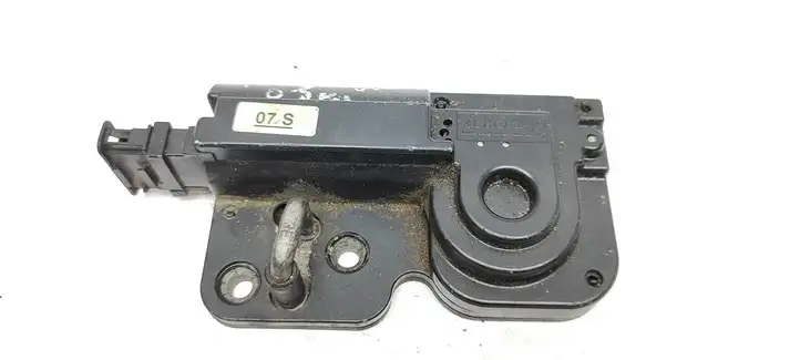 Volkswagen Touareg I (2002 - 2010) 7L0827511 Замок крышки багажника — фото 1