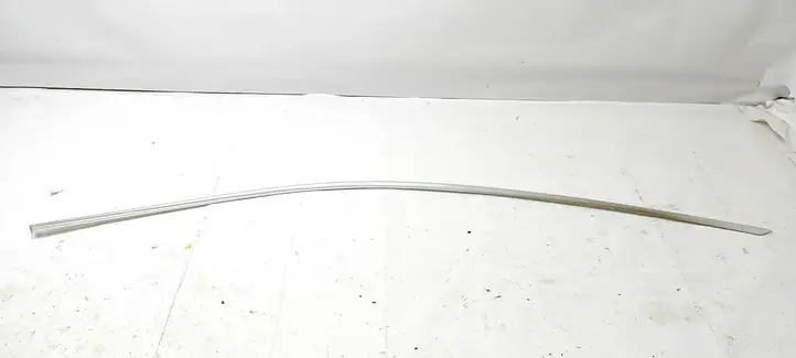 Audi A4 S4 B9 (2015 - 2019) 8W0837644 Накладка стекла передней двери — фото 2