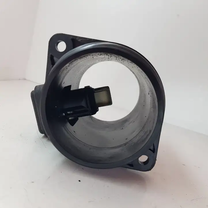 Nissan Juke I F15 (2010 - 2018) 8200682558 Датчик массового расхода воздуха — фото 4