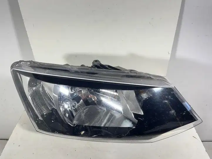 Skoda Fabia Mk3 (NJ) (2015 - 2021) 6V1941016C Передняя фара — фото 6