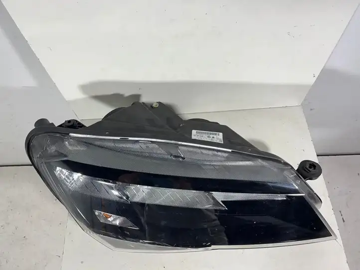Skoda Superb B8 (3V) (2015 - 2023) 3V1941016 Передняя фара — фото 8