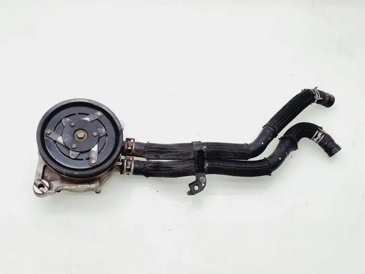 Toyota Land Cruiser (J150) (2009 - ) Подогреватель охлаждающей жидкости — фото 1