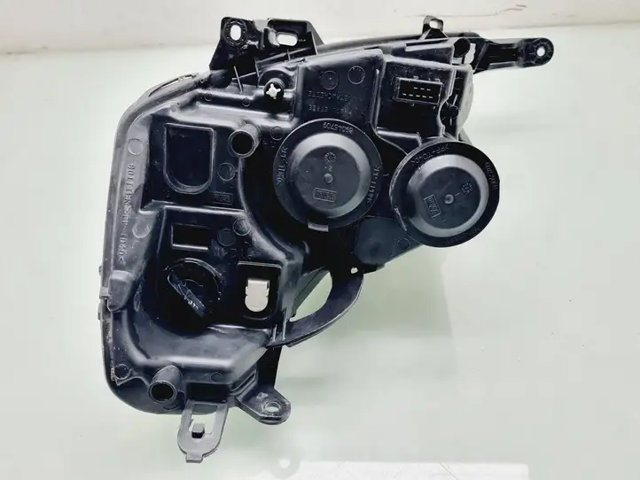 Toyota Proace (2013 - 2016) 89902604 Передняя фара — фото 4