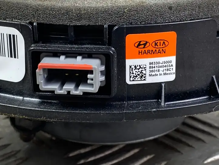 Hyundai Santa Fe (2018 - 2020) 96330J5000 Динамики передних дверей — фото 2