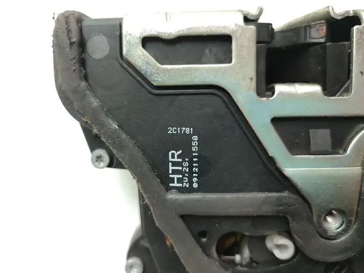 BMW 3 E90 E91 (2005 - 2012) 7060296 Замок задней двери — фото 4