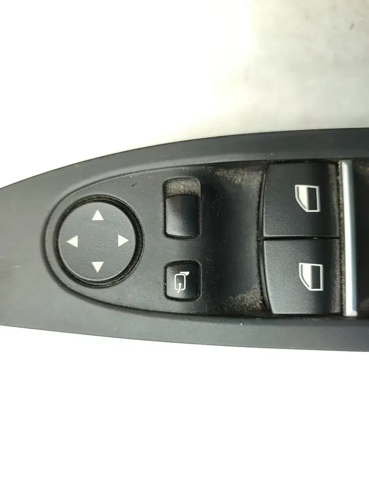 BMW 7 F01 (2008 - 2016) 9163577 Блок кнопок стеклоподъемников — фото 4