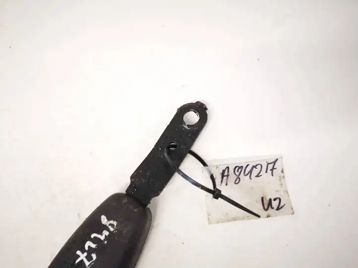 Mitsubishi Space Star (1998 - 2005) Замок заднего ремня — фото 2