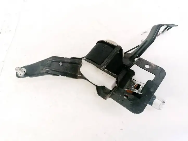 Mazda 5 (2005 - 2010) Центральный ремень безопасности — фото 1
