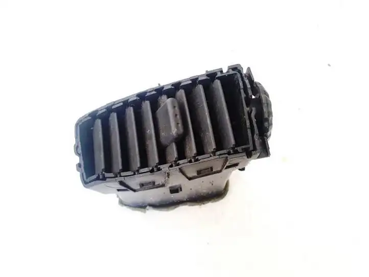 Nissan Micra (2003 - 2007) 68751AX600 Центральный воздушный дефлектор — фото 1