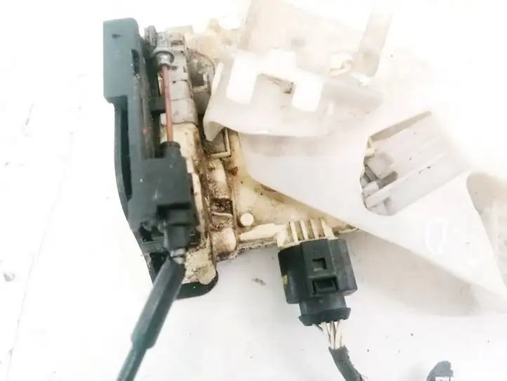 Volkswagen PASSAT B6 (2005 - 2010) 3C4839016A Замок задней двери — фото 3