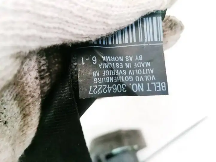 Volvo C30 (2010 - 2013) 30642227 Задний ремень безопасности — фото 3