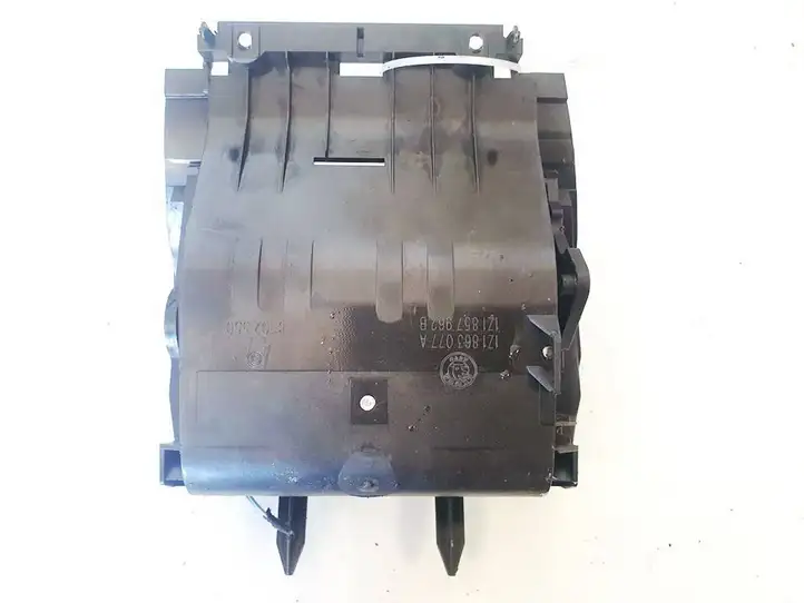 Skoda Octavia Mk2 (1Z) (2004 - 2013) 1z1863077a Вещевой ящик — фото 3
