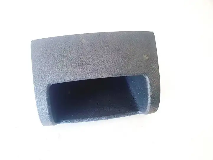 Skoda Octavia Mk2 (1Z) (2004 - 2013) 1Z0858373 Вещевой ящик — фото 1