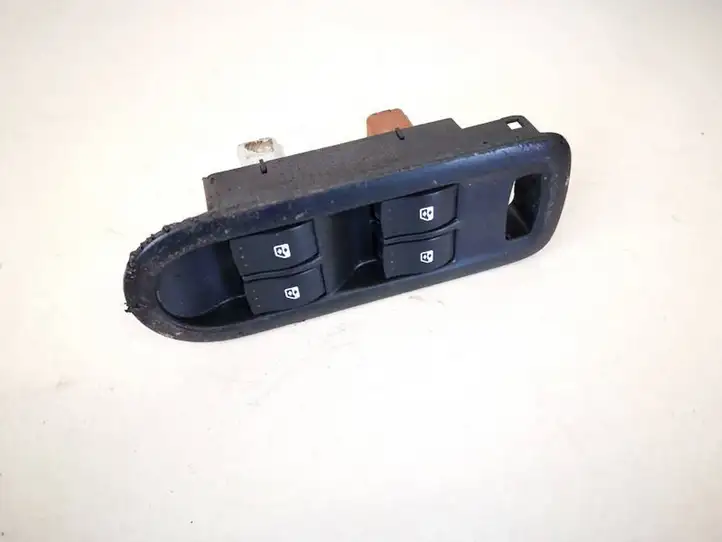 Renault Megane II (2002 - 2005) 156018070 Блок кнопок стеклоподъемников — фото 1