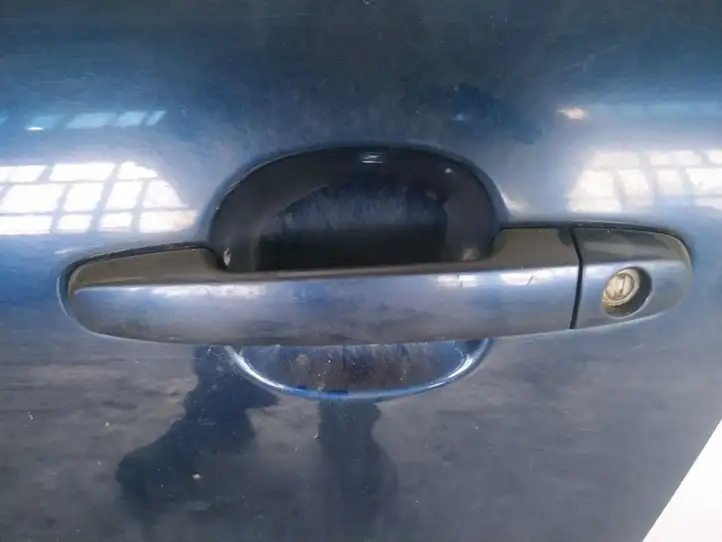 Toyota Avensis Verso (2001 - 2004) Наружная ручка двери — фото 1