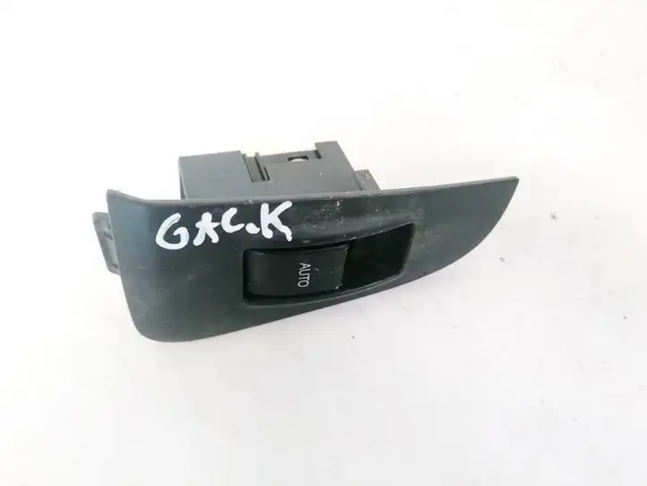 Toyota Avensis T250 (2006 - 2009) 7427205020 Блок кнопок стеклоподъемников — фото 1