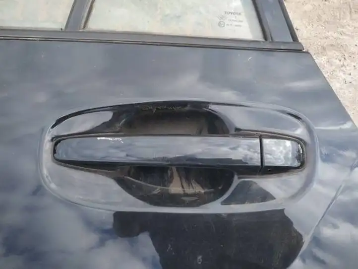 Toyota Verso (2009 - 2012) Наружная ручка двери — фото 1