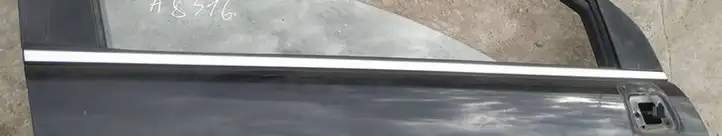 Chevrolet Captiva (2006 - 2011) Накладка стекла передней двери — фото 1
