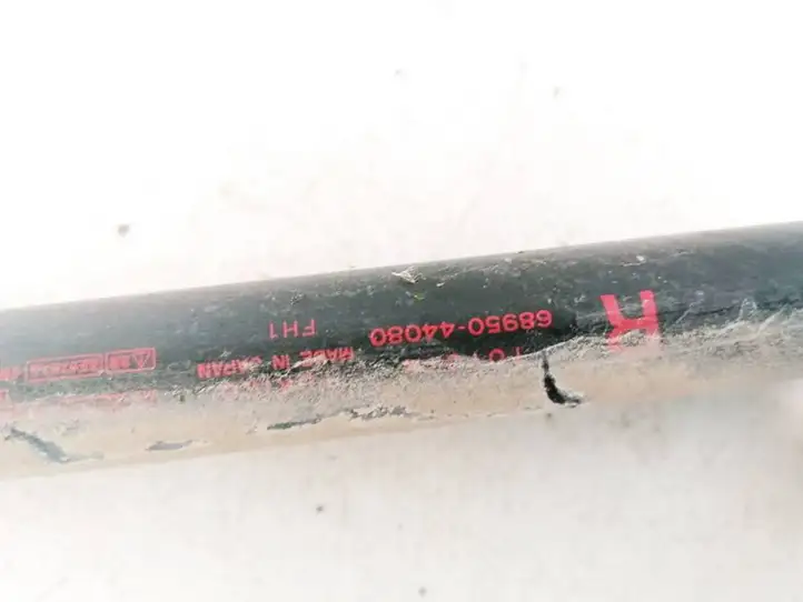 Toyota Avensis Verso (2001 - 2004) 6895044080 Амортизатор крышки багажника — фото 3