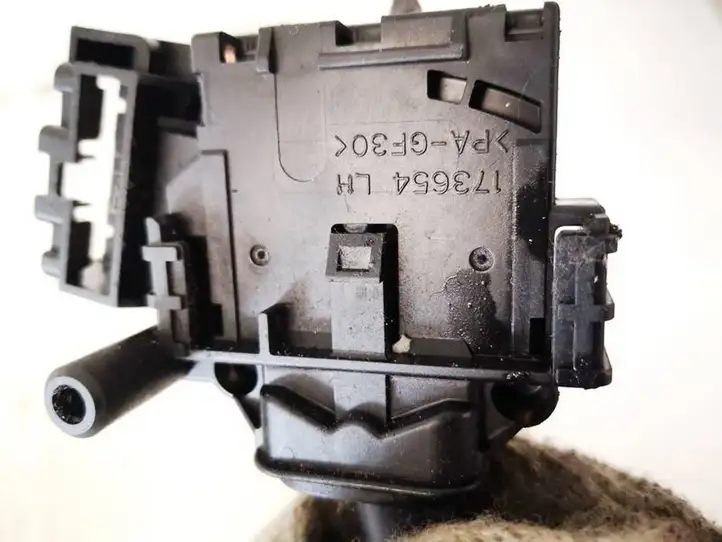 Toyota Avensis Verso (2001 - 2004) 173654 Переключатель стеклоочистителей — фото 3
