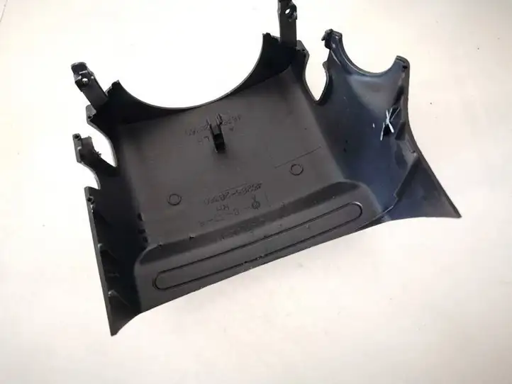 Toyota Avensis Verso (2001 - 2004) 4528628350 Обшивка рулевой колонки — фото 2