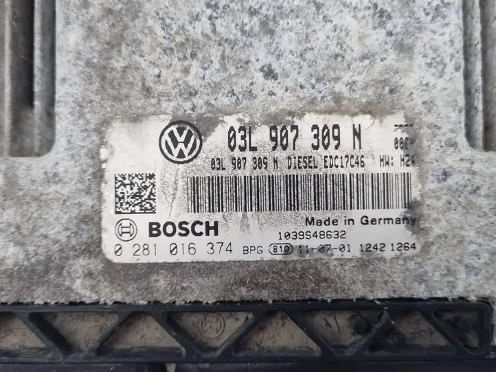 Volkswagen PASSAT B7 (2011 - 2014) 03L907309N Блок управления двигателем (ЭБУ) — фото 4