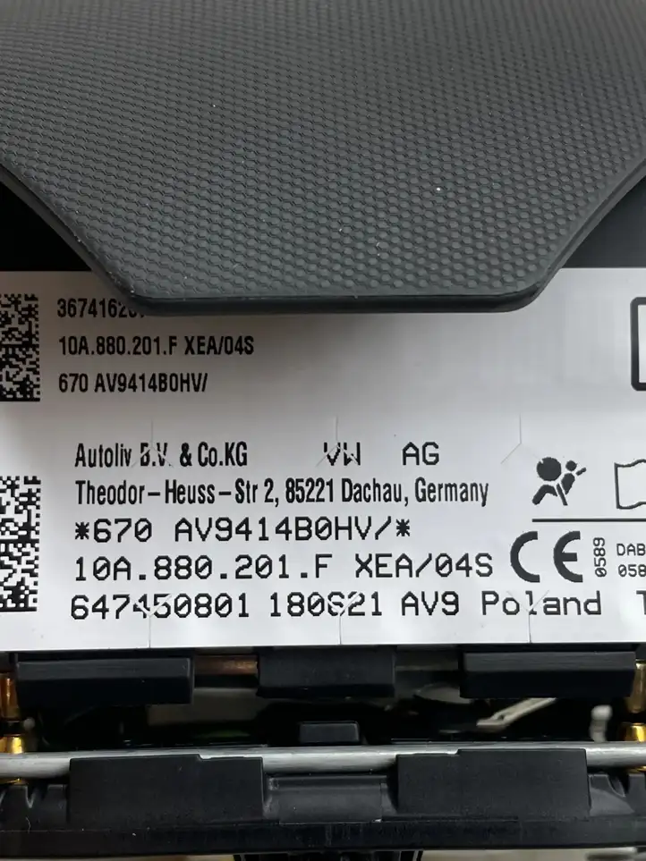 Volkswagen ID.3 (2019 - ) 10A880201F Подушка безопасности руля — фото 5