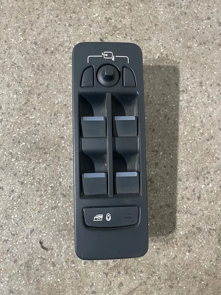 Land Rover Discovery Sport (2014 - 2019) FK7214540AB Блок кнопок стеклоподъемников — фото 4