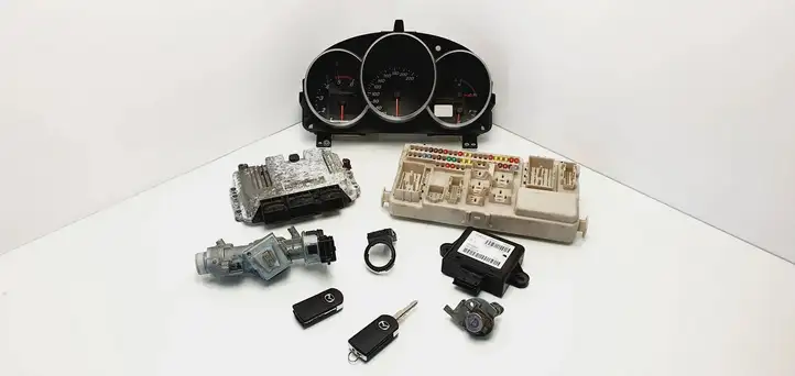 Mazda 3 I (2003 - 2006) 5M6112A650BA Комплект системы зажигания — фото 1