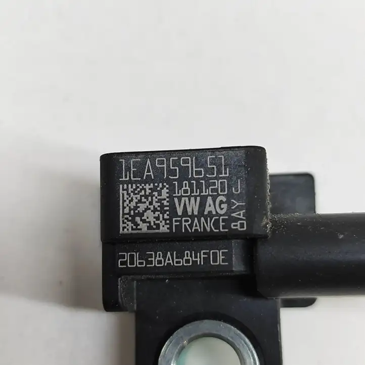 Volkswagen ID.4 (2020 - ) 1EA959651 Датчик удара SRS — фото 6