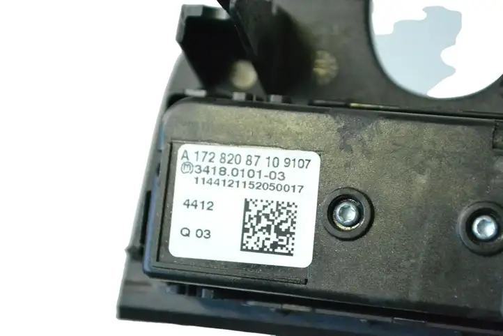 Mercedes-Benz A W176 (2012 - 2018) A1728208710 Блок кнопок на панели — фото 5