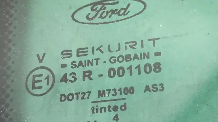 Ford Mondeo Mk III (2000 - 2007) AS3 Форточка двери — фото 2