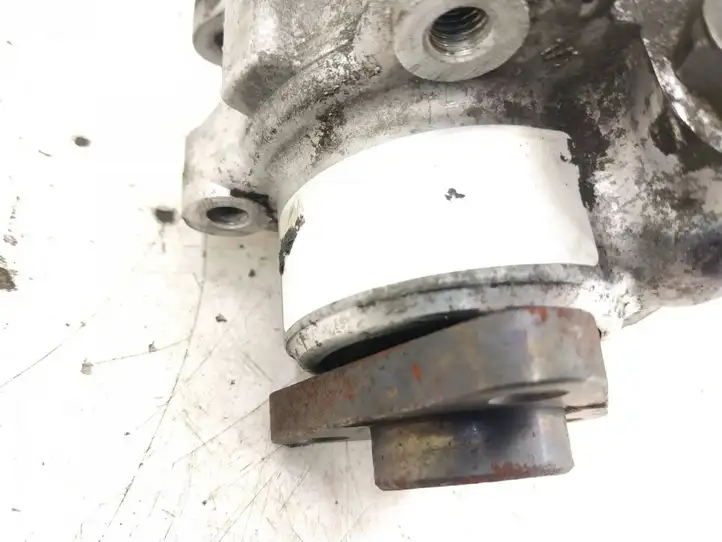 Audi A4 (2004 - 2009)   Насос усилителя руля (гур)