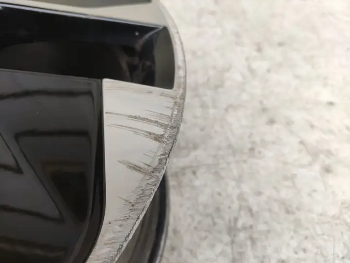Volkswagen ID.3 (2019 - ) 10A601025 Легкосплавный колесный диск R18 — фото 10