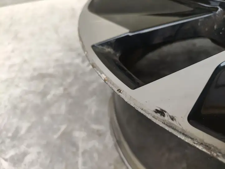 Volkswagen ID.3 (2019 - ) 10A601025 Легкосплавный колесный диск R18 — фото 12