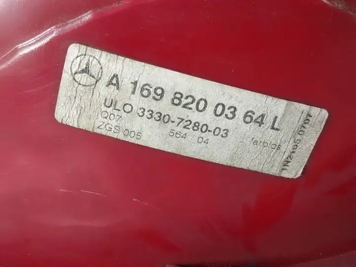 Mercedes-Benz A W169 (2004 - 2012) Задний фонарь в кузове — фото 5
