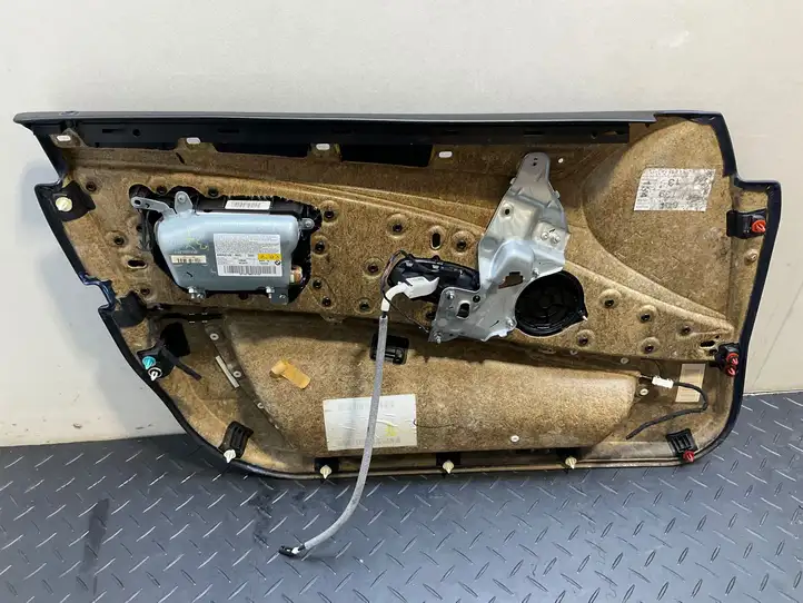 BMW 5 E60 E61 (2004 - 2010) Обшивка задней двери — фото 30
