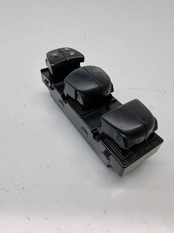Nissan Qashqai (2013 - 2017) Кнопка стеклоподъемников — фото 2