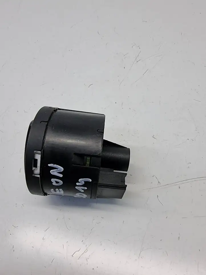 Seat Leon (5F) (2012 - 2019) 5G0941431AF Включатель фонарей — фото 2