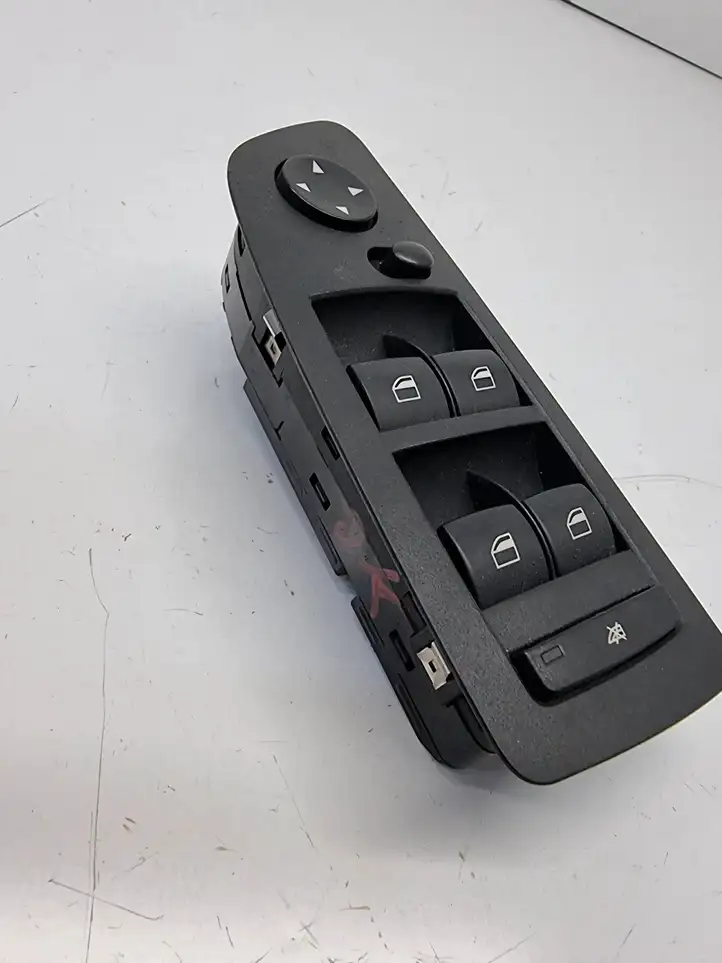 BMW 1 E82 E88 (2007 - 2014) 9217254 Кнопка стеклоподъемников — фото 2