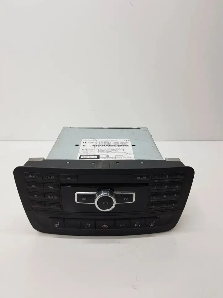 Mercedes-Benz B-class W246 (2011 - 2014) A2469006810 Магнитола / мультимедийная система — фото 1