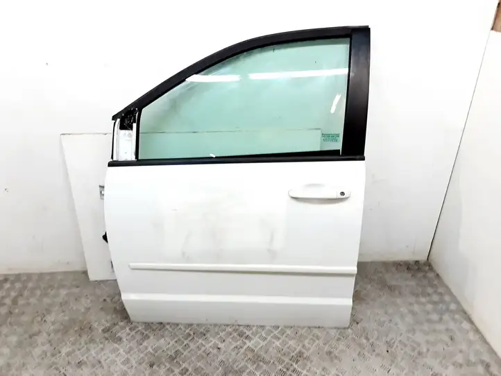 Chrysler Town & Country V (2010 - 2016) Дверь — фото 1