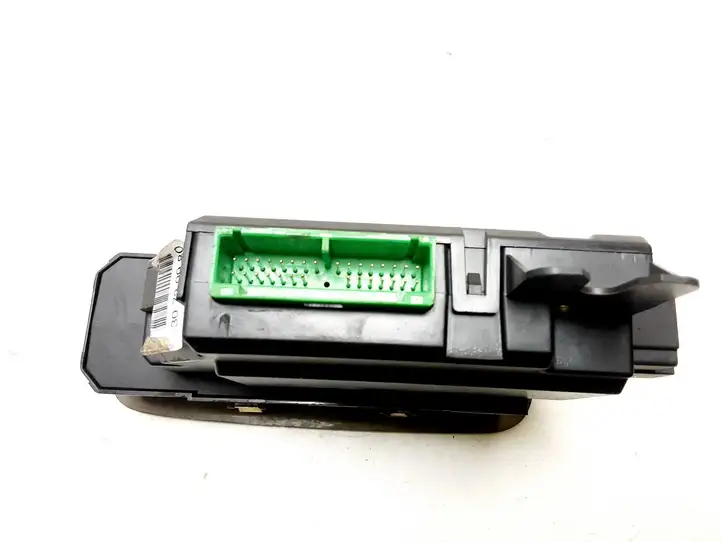 Volvo XC90 (2002 - 2006) 30739980 Кнопка стеклоподъемников — фото 2