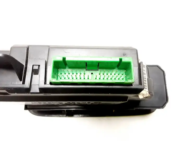 Volvo S60 (2000 - 2004) 30739077 Кнопка стеклоподъемников — фото 3