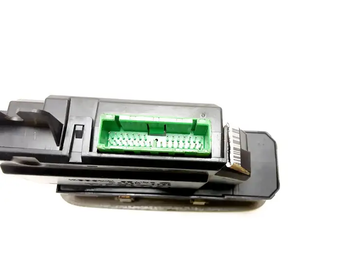 Volvo XC90 (2002 - 2006) 30737518 Кнопка стеклоподъемников — фото 3