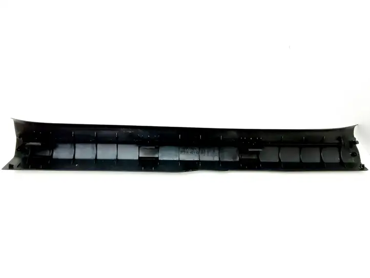 Toyota RAV 4 (XA40) (2012 - 2018) 6791442110 Внутренняя отделка переднего порога — фото 2