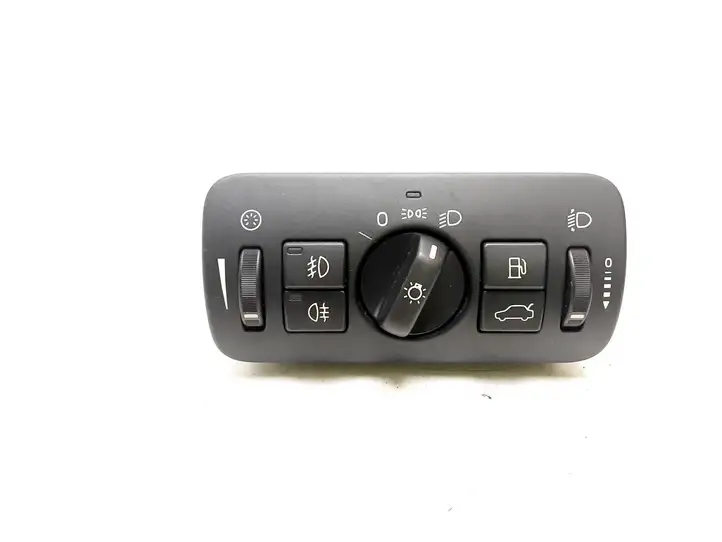 Volvo XC60 (2008 - 2013) 30739415 Включатель фонарей — фото 1