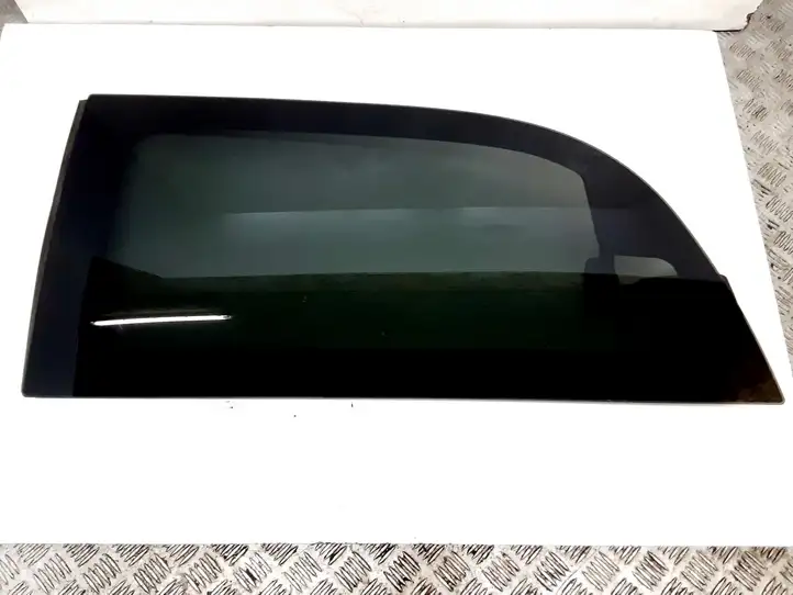 Dodge Grand Caravan (2007 - 2020) 43R001385 Заднее боковое стекло — фото 1